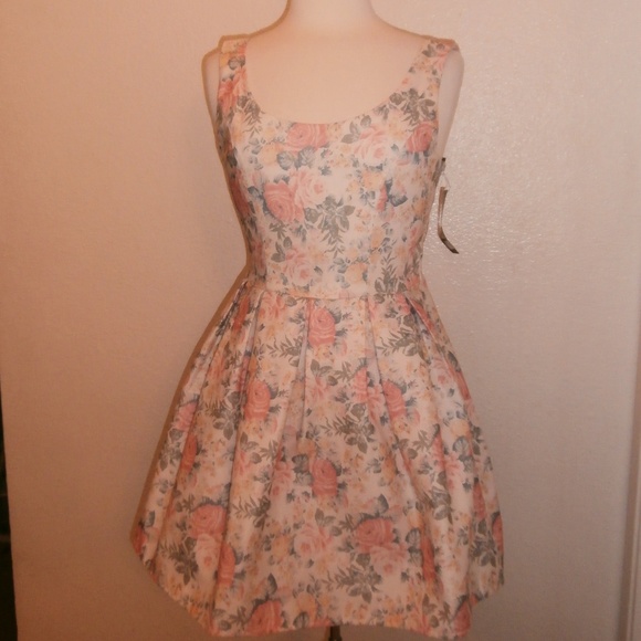 CHIC A BOOTI US Size 10 AUS Size 12 women's dress - Picture 1 of 4